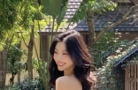 夏天到了，快学易梦玲用高级性感美得大大方方